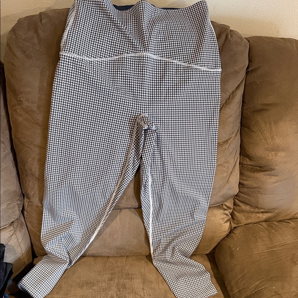 SPANX Black and White Checkered Leggings